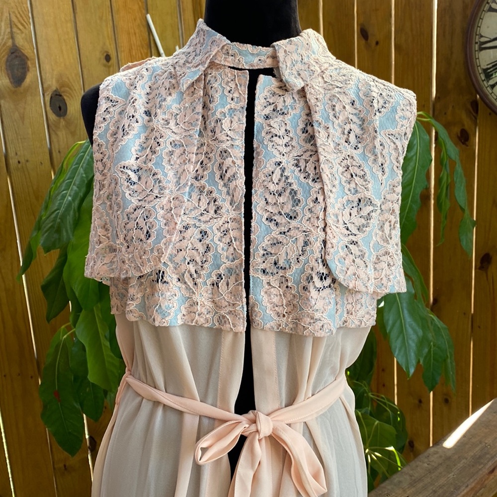 Love & Love Pink Sheer Women’s Kimono Lace top with matching belt | Size Medium